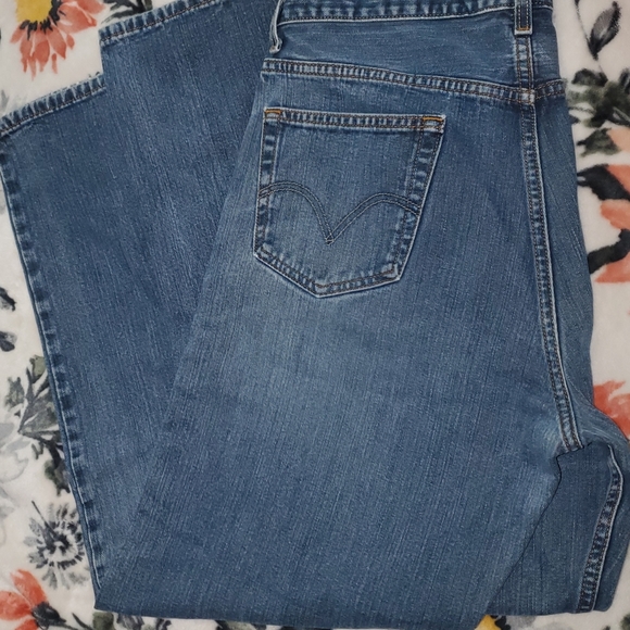 Men's 559's Levis 36×32 - Picture 7 of 10